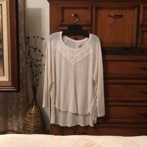 Size extra large, Nine West Vintage  America collection, women’s top.